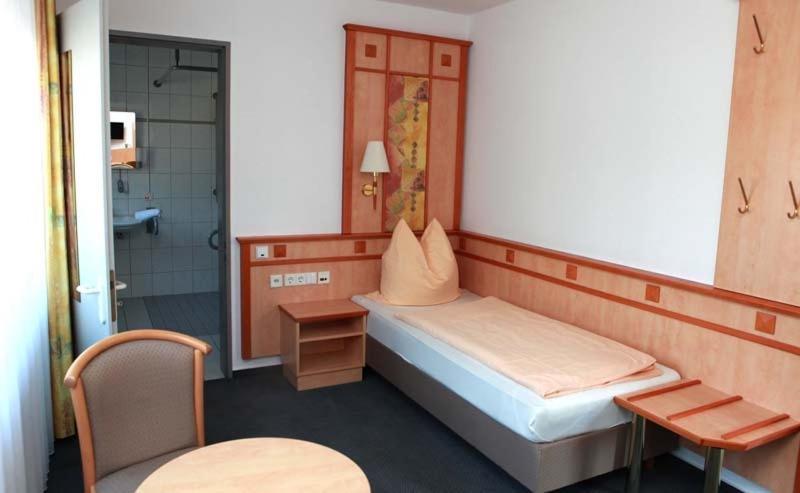 Hotel Wetterau - Self-Check-In Wolfersheim Ngoại thất bức ảnh