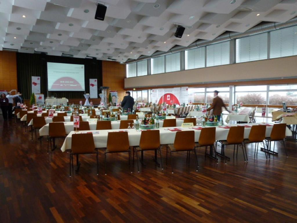 Hotel Wetterau - Self-Check-In Wolfersheim Ngoại thất bức ảnh
