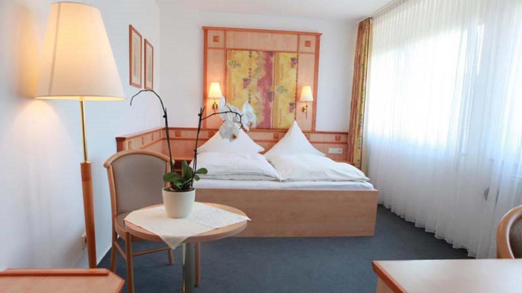 Hotel Wetterau - Self-Check-In Wolfersheim Ngoại thất bức ảnh