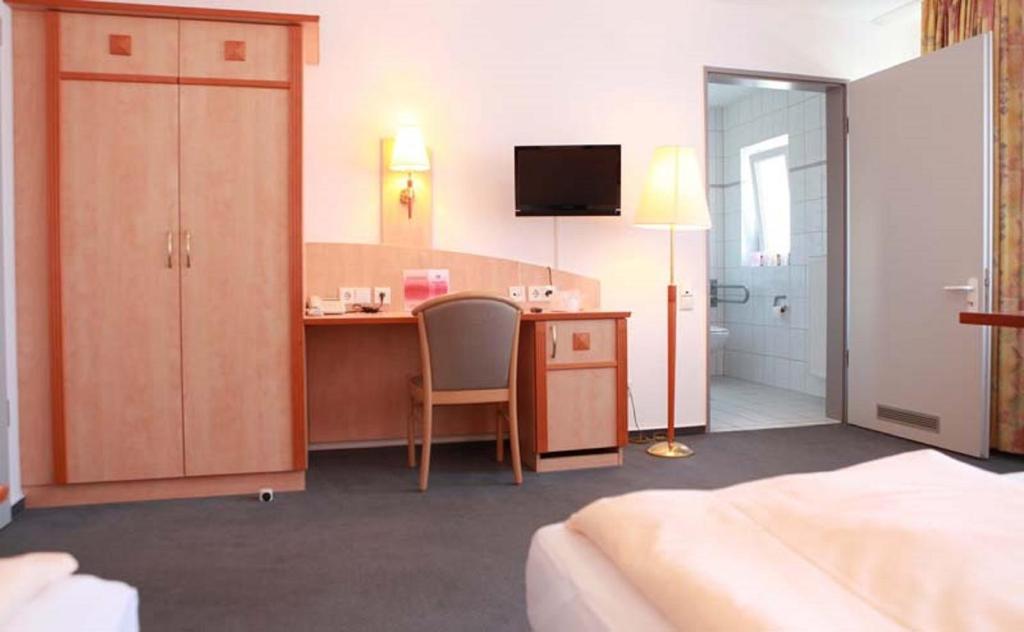 Hotel Wetterau - Self-Check-In Wolfersheim Ngoại thất bức ảnh